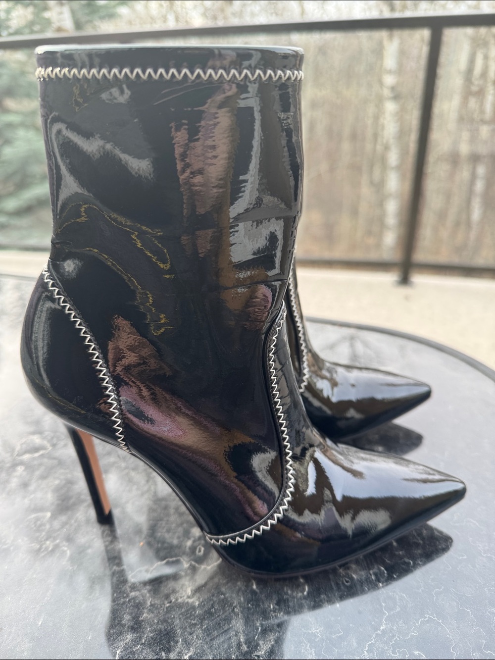 Gianvito Rossi Black Patent Pointed Stiletto Ankle Boots with White Zigzag Trim